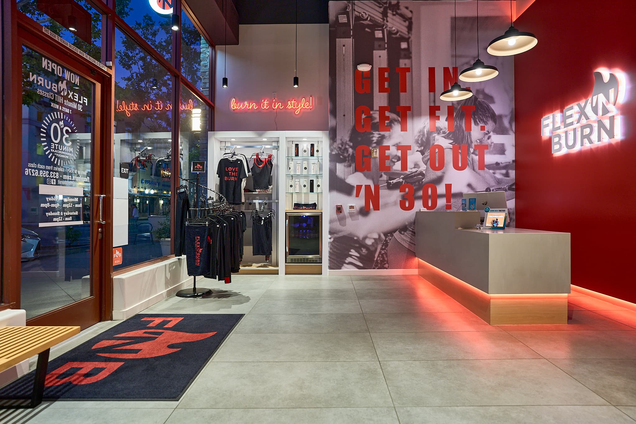Flex 'n Burn front lobby